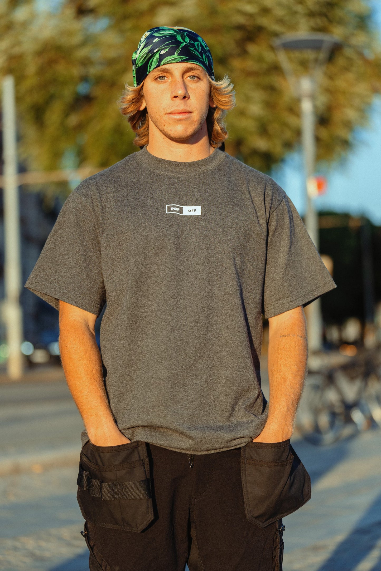 Poppin Off Grey Tee